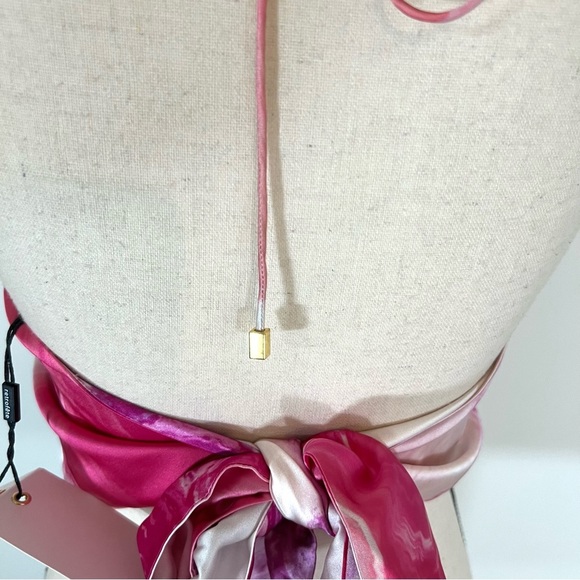 Retrofete Pink and White Halter Crop Top - Picture 10 of 11